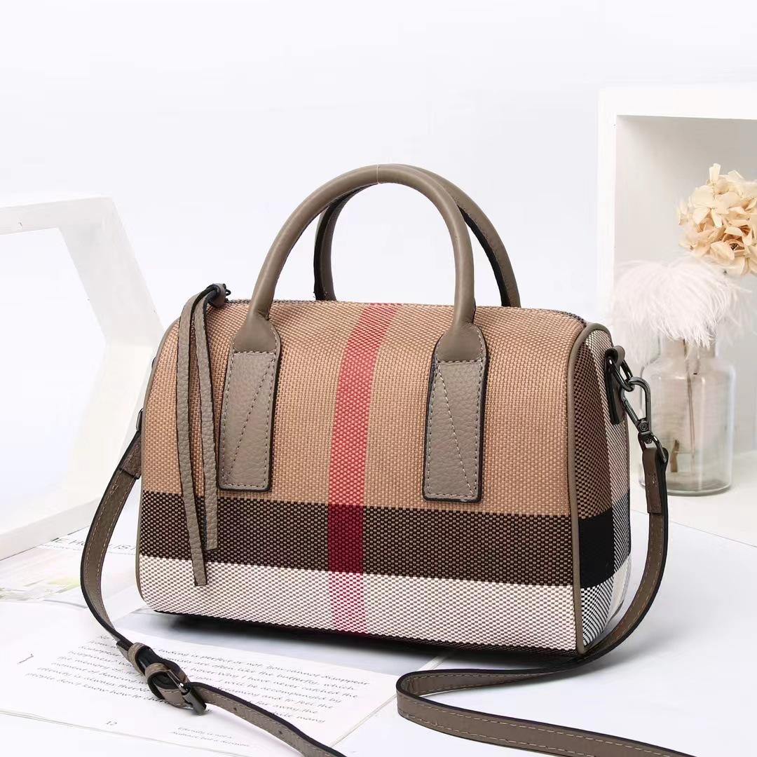 

Новые модные и универсальные женские сумки, европейские и американские модные клетчатые контрастные женские сумки-мессенджеры 26*13*18CM серый