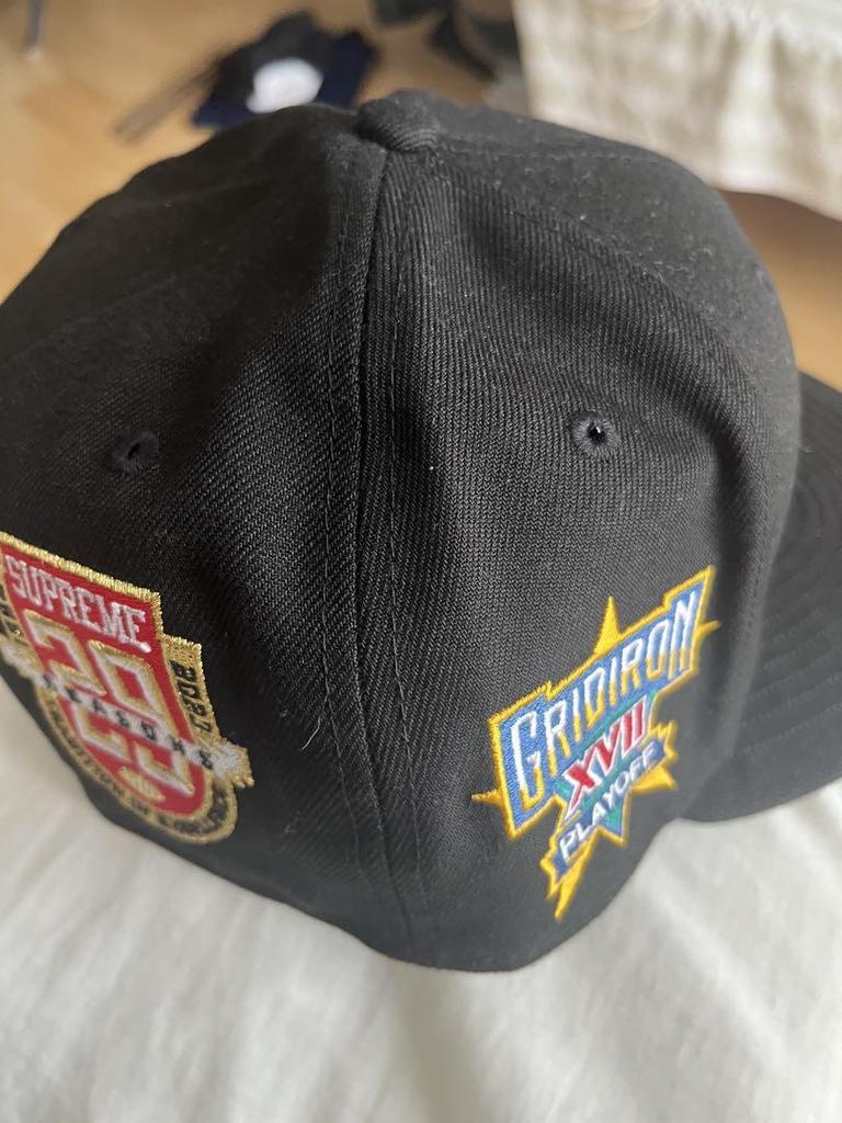 [USED] Supreme New Era Cap