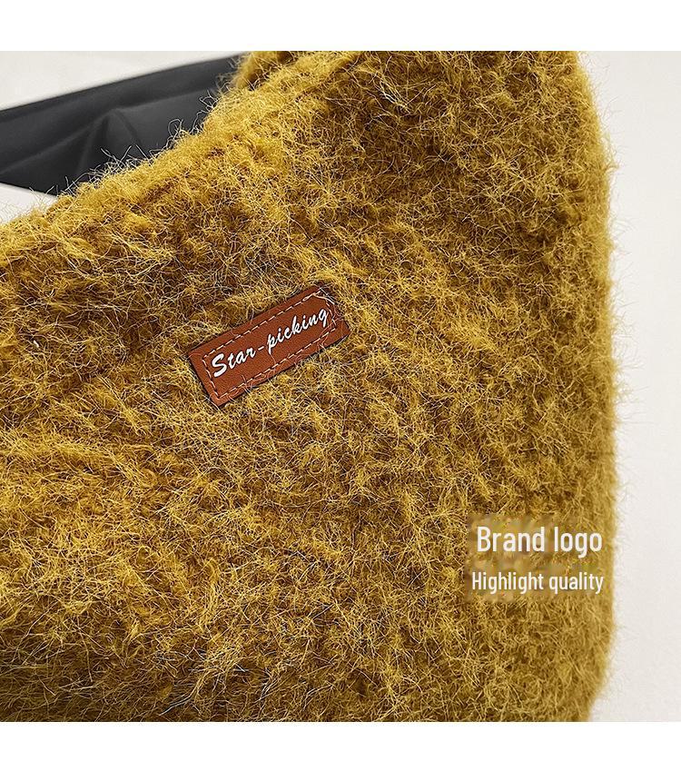 Chic Autumn/Winter Plush Huangguoshu Shoulder & Crossbody Tote Bag for Women