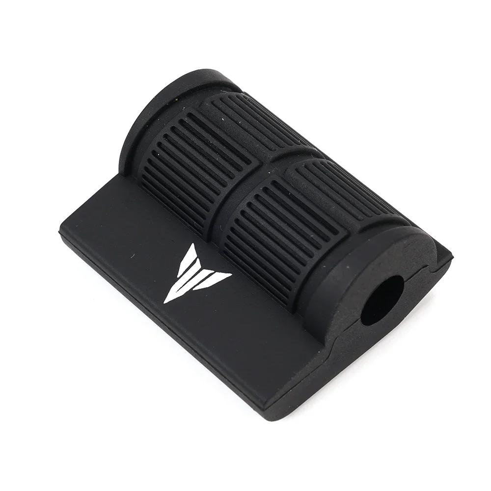 For YAMAHA MT09 MT07 MT03 MT10 MT25 MT125 MT 07 09 Motorcycle Gear Shift Protector Shift Gear Lever Pedal Rubber Cover Keyring
