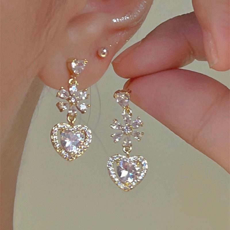 High-End Diamond Tassel Flower & Pearl Heart Stud Earrings for Women