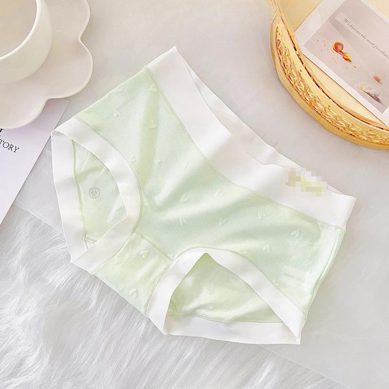 Lingerie Women's Underwear with No Trace Antibacterial Cotton Large Size Hip Hugging Breathable Mid Waist Briefs Triangle Panties