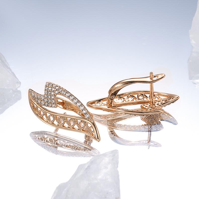 Trend  Rose Gold Color Wave Earrings For Women Luxury Shiny Natural Zircon Accessories Daily Fine Ethnic Jewelry