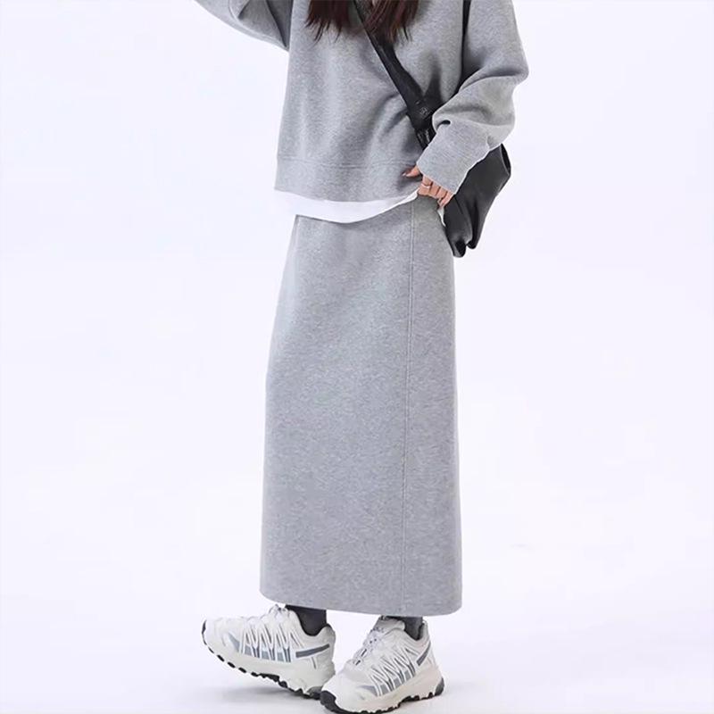 2026 Maternity High Waist Fishtail Midi Skirt - Flowy A-line with Slit, Slimming and Hip-hugging for Spring/Summer Medium