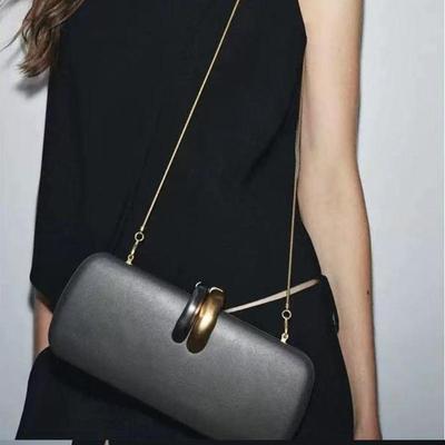 High-end Designer Evening Bag Women's Hard-shell Box-shaped Clutch Metal Ring Embellishment Chain Shoulder Bag Crossbody Bag