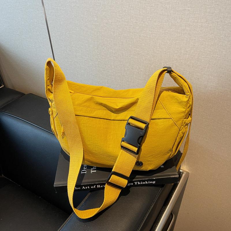 Crossbody Bag Women'S Large-Capacity Shoulder Bag Sports Versatile Dumpling Bag Women'S Leisure Commuter Backpack Men