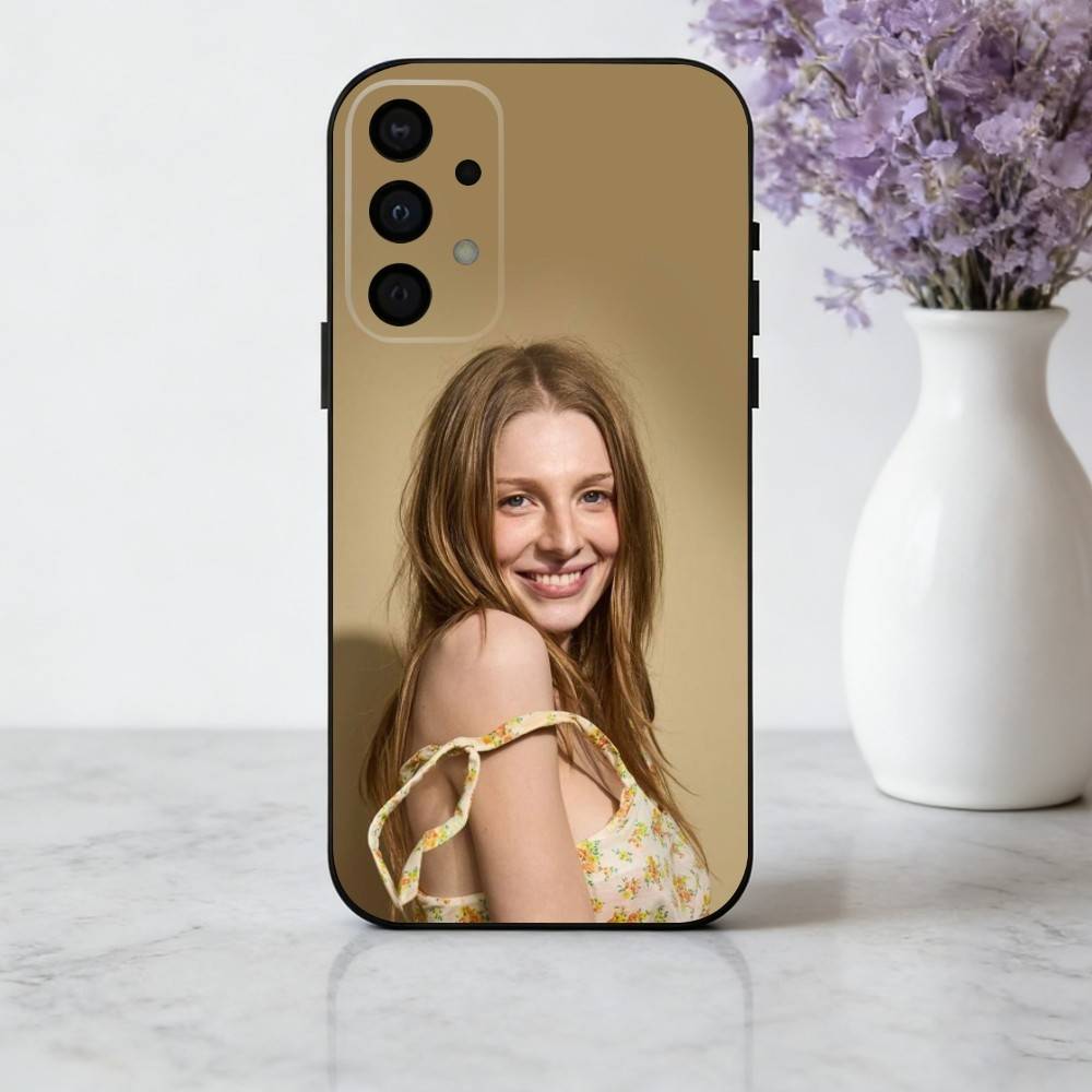 H-Hunter S-Schafer Actress phone Case For Samsung Galaxy A73,A72,A71,A70,A53,A52,A51,Others Soft Black Shell