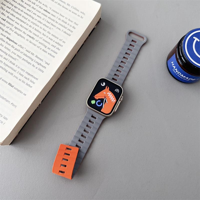Silicone Loop Magnetic Strap For Apple Watch Band 44mm 40mm 45mm 49mm 41mm 38mm 42mm Bracelet iWatch Series 8 3 5 4 SE 6 7 Ultra