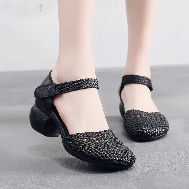 Ethnic Style Women's Shoes 2025 New Summer Baotou Breathable Women's Sandals Thick Heel Fashionable Hollow Hole Shoes