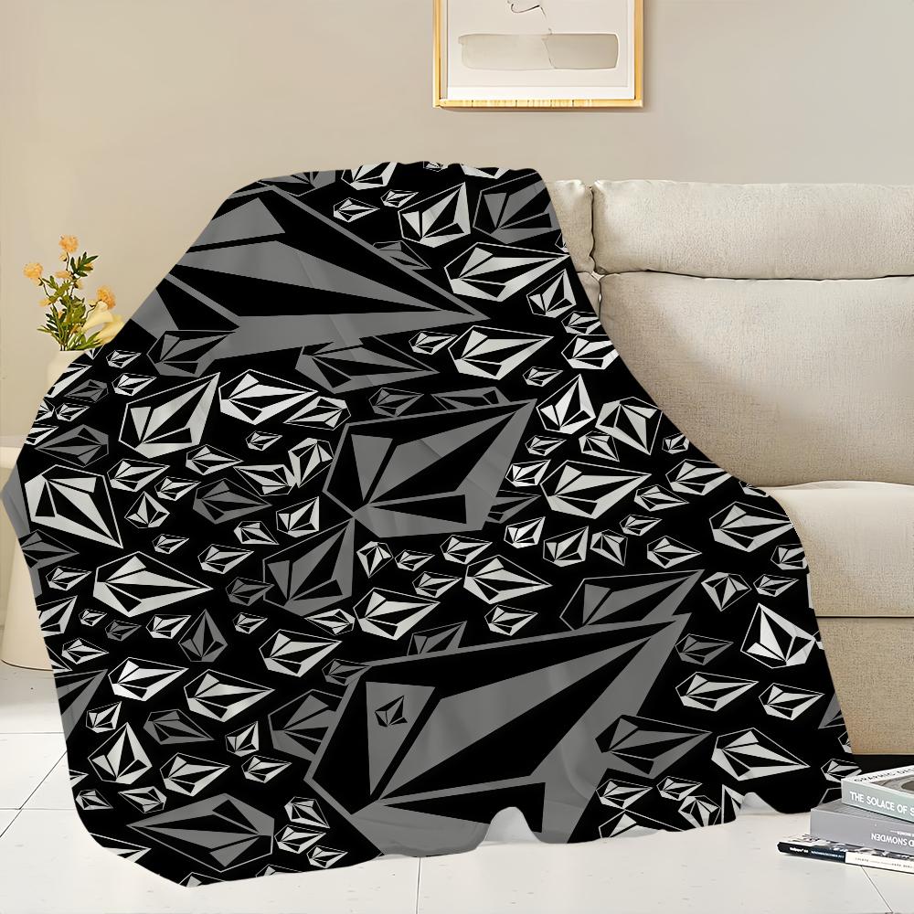 V-Volcom Fashion Brand Blanket Flannel Warm Comfort Soft Plush Blanket For Picnic Beds Sofas Homes And Bedrooms