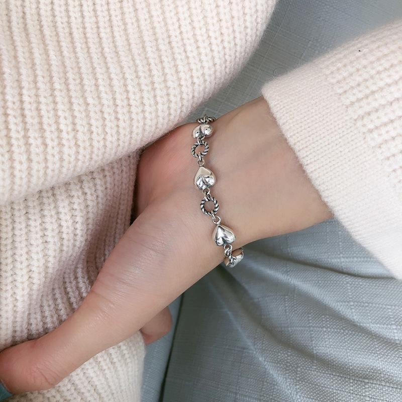 Korean Geometric Heart Bracelet: Retro Fashion for Women