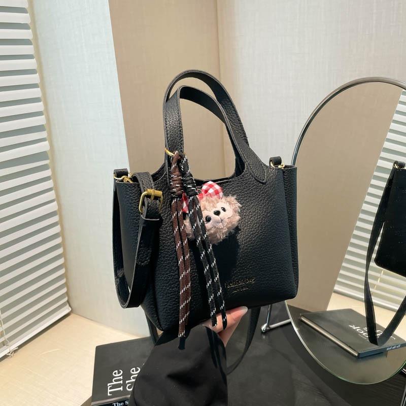 Niche design handbag bag women's new retro casual bucket bag shopping commuter shoulder messenger bag