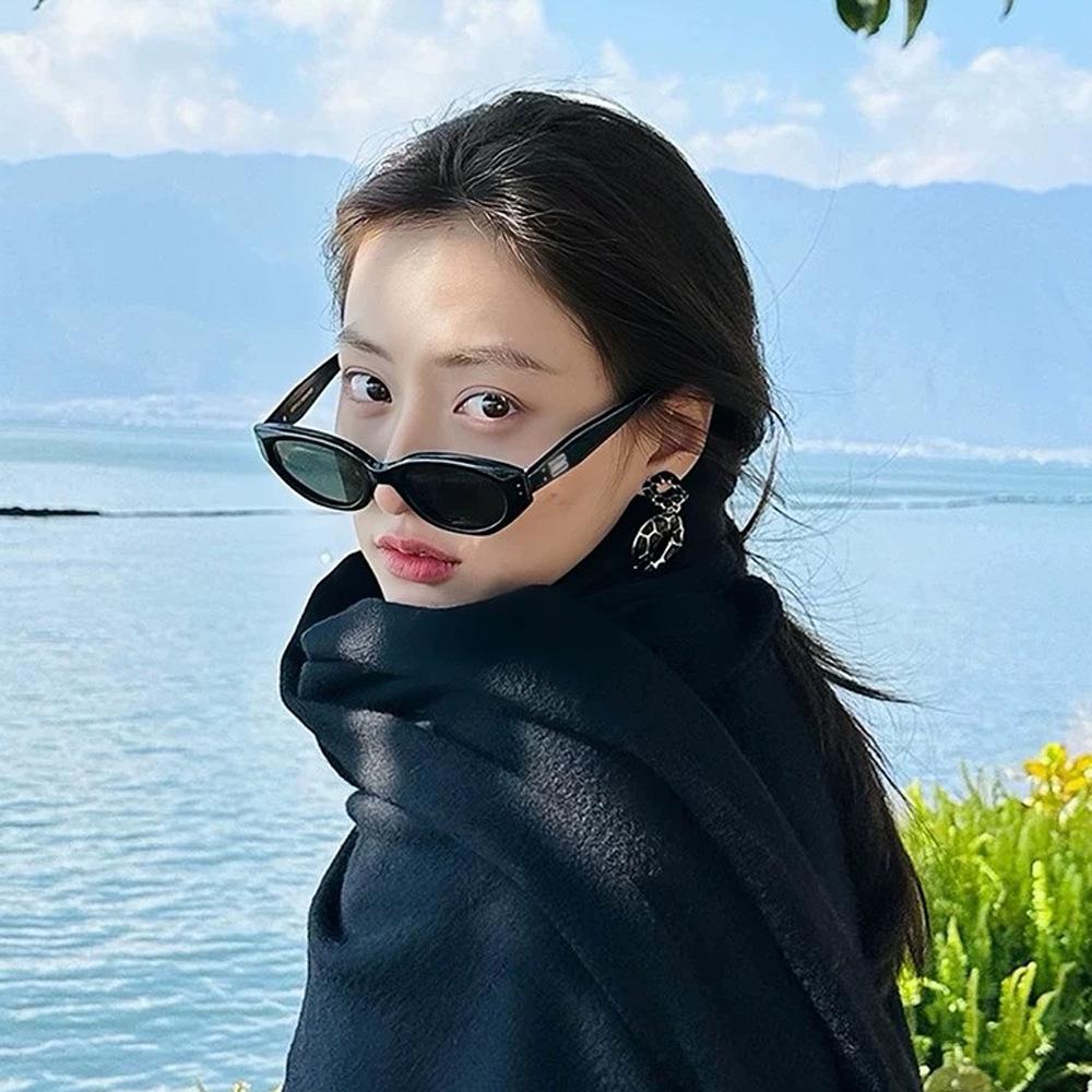 Korean Cat Eye GM UV Protection Sunglasses for Women - Metal Hinge & Fashionable Street Style