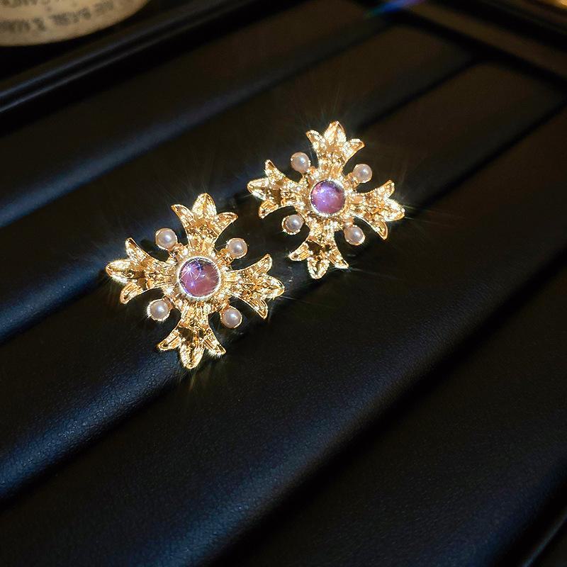 Medieval Retro Palace-Style Luxurious Round Earrings