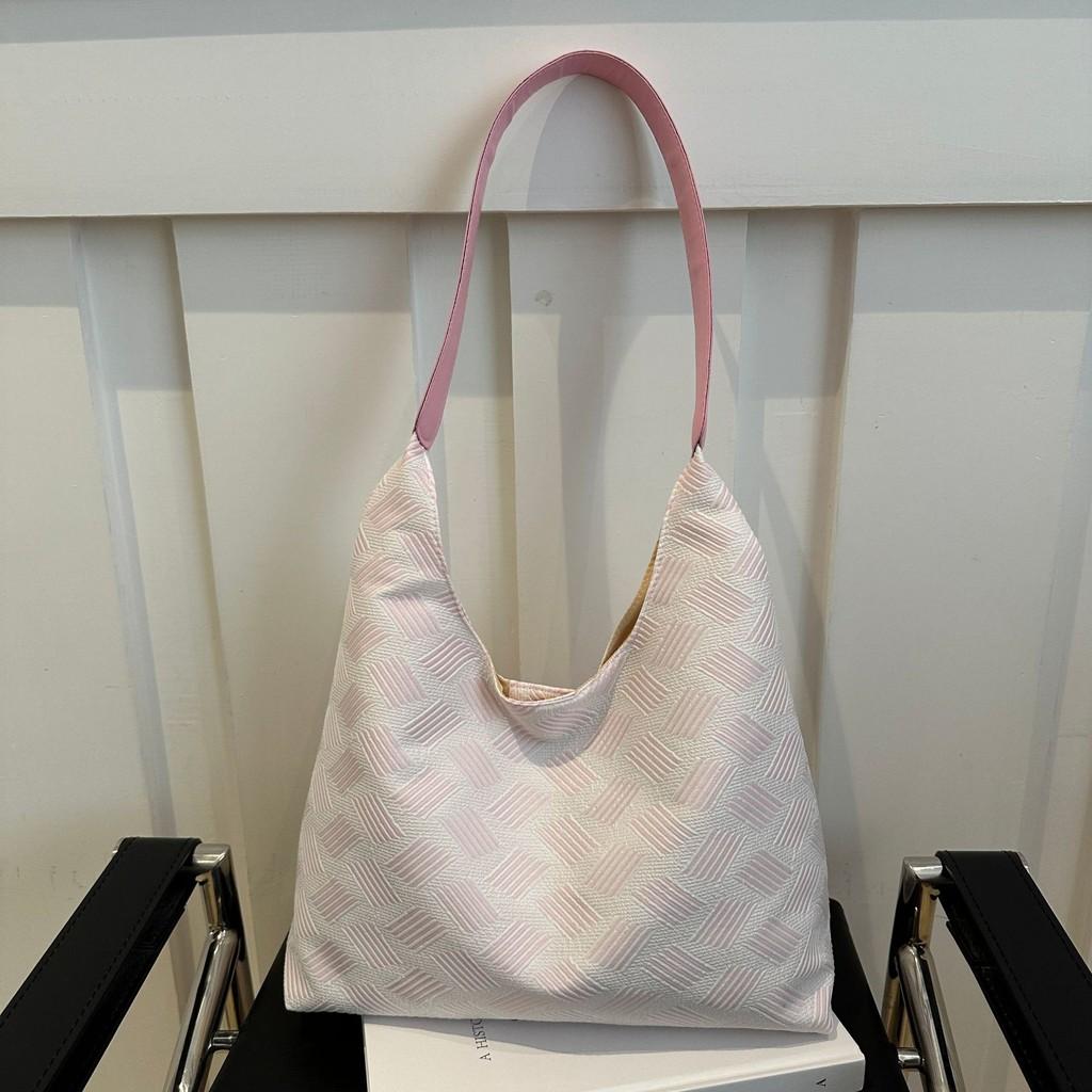 Schicke 2024 Sommer Street Style Blasen-Tragetasche in Grün Gelb Lila und Pink