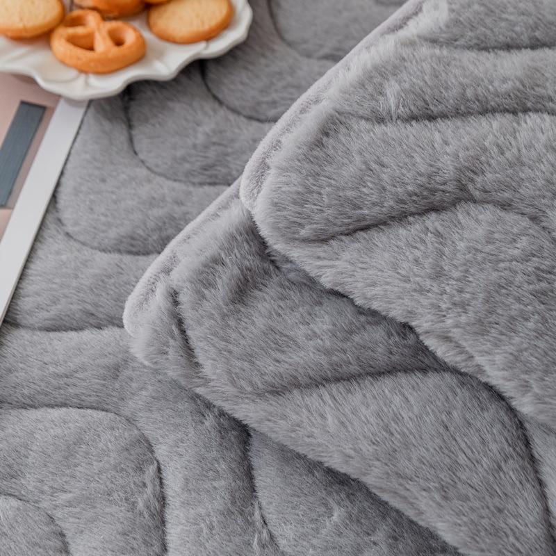 Plush Sofa Cushion Winter Antislip Cushion Winter Cat Petting Thickened Warmer Cover High-Grade Cover Cloth