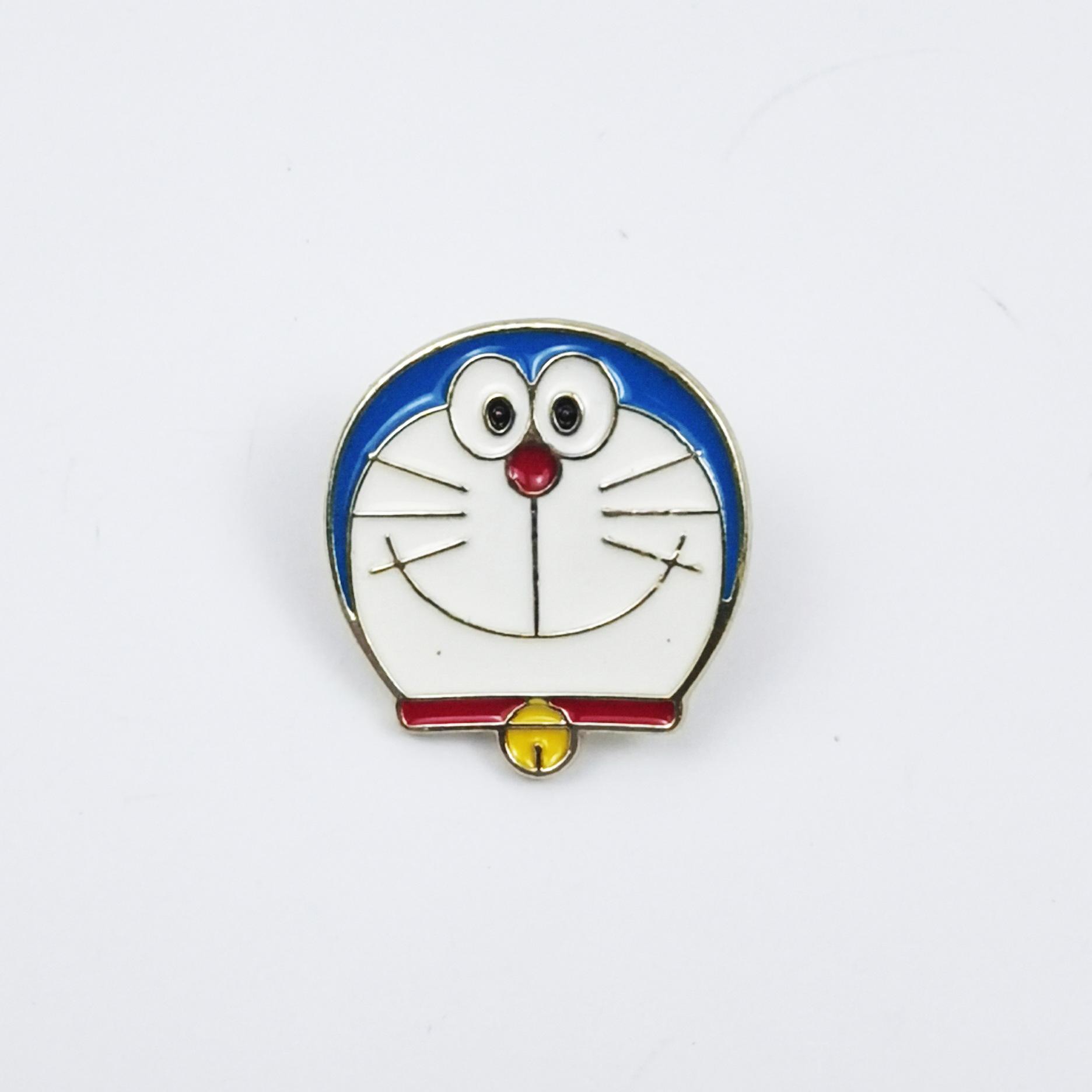 Japanese Anime Cat Bell Brooch: Cute Metal Pin for Kids  Backpacks