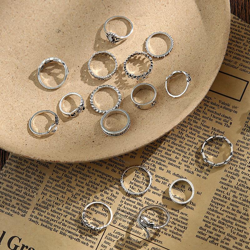 Retro Alloy Snake Moon Sun Symbol 16-Piece Ring Set for Women