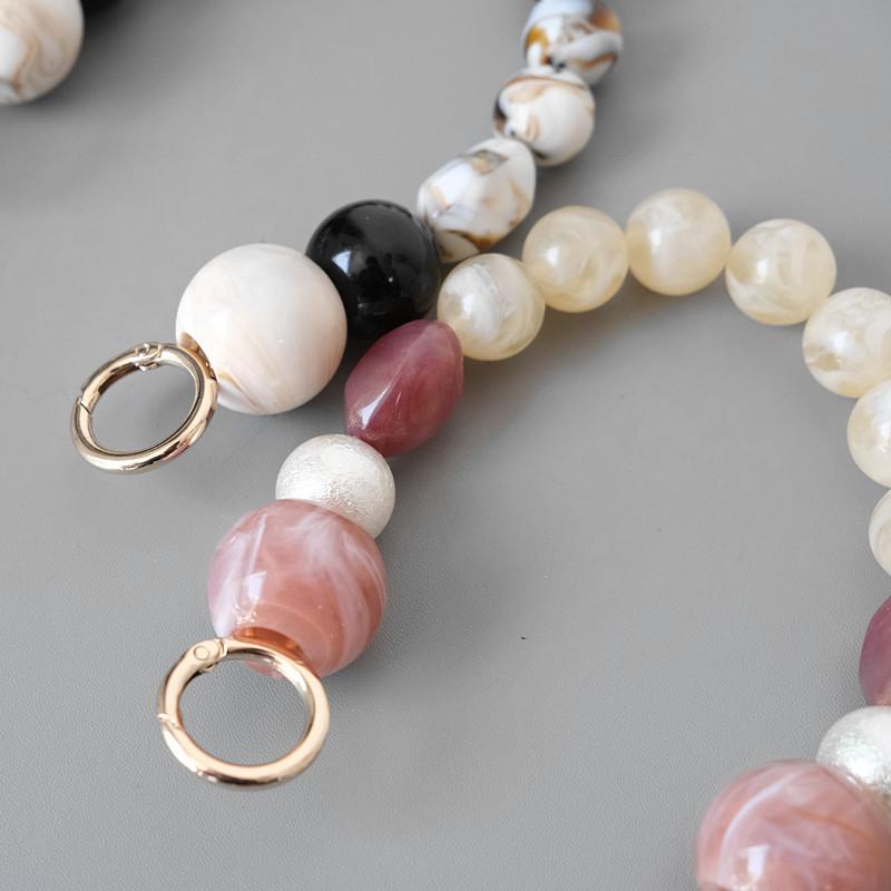 New Phone Accessory Brown Acrylic Resin Bead Parts Handcrafted Wristband Cute Phone Case Strap Women Phone Handle Chains