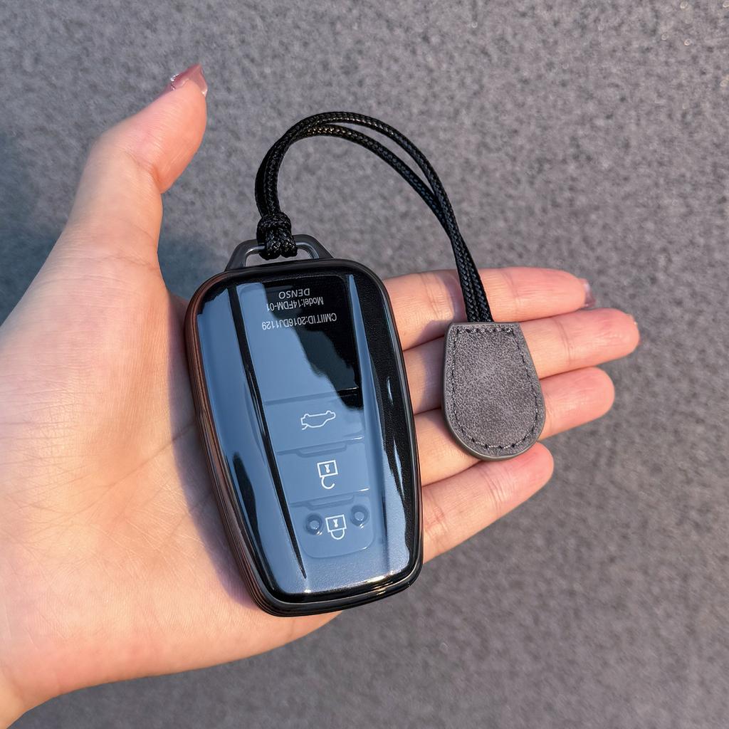 NBNQ8 TPU Shell Fob for Toyota Rav4 Camry 50 LC200 Kruzak Land Cruiser Corolla Yaris Cross Smart Key Cover Holder Case Accessories