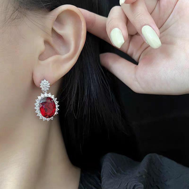 Elegant Oval Red Brick Stud Earrings: Retro Ethnic Style Hoops, Perfect Gift for Mom.