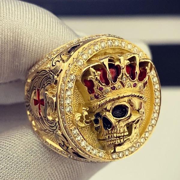Herrenring aus Legierung mit Krone und Totenkopf im europäischen und amerikanischen Stil – heiß verkaufter Schmuck