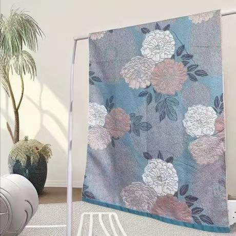 80 * 160 Oversized Gauze Bath Towel Absorbs Water And Does Not Shed Hair. Household Soft Adult And Children'S Wrap Towel
