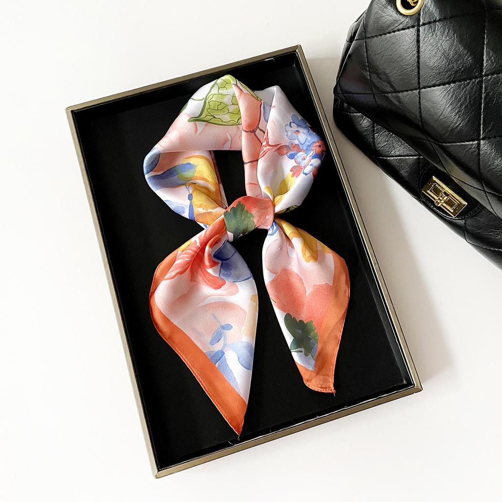 French thin small square scarf silk scarf women's spring new neck scarf temperament light luxury decorative scarf neck protection wholesale