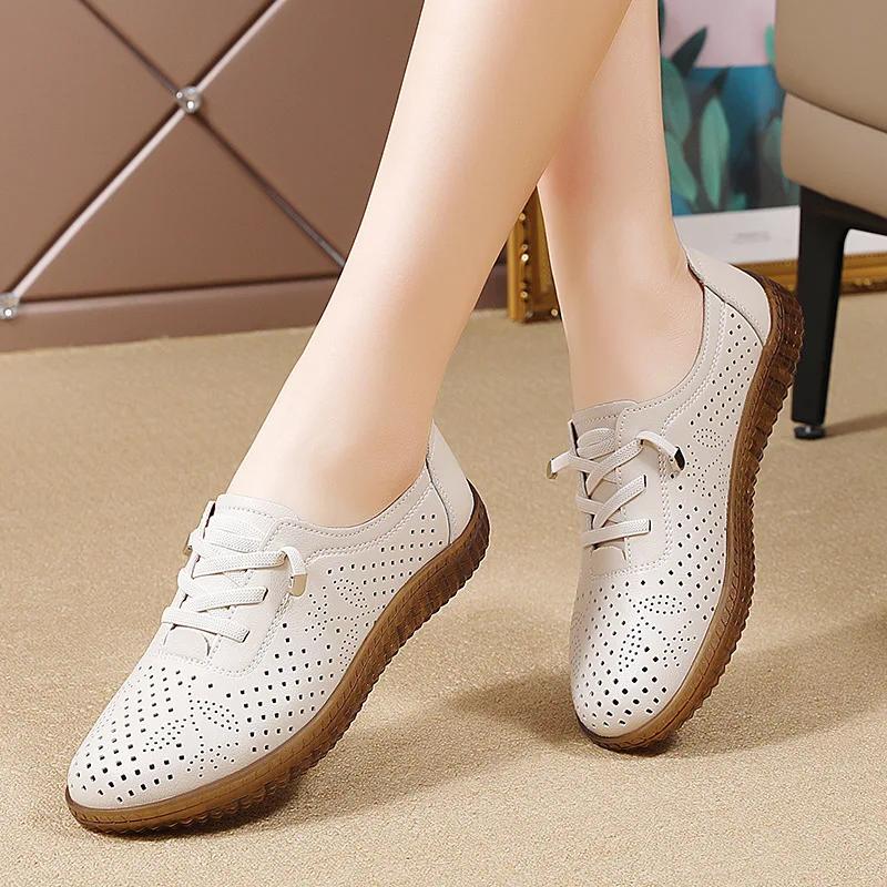 2025 Hollow Flat Mother Shoes Women Casual Shoes Simple White Wear-resistant Women  Sneakers