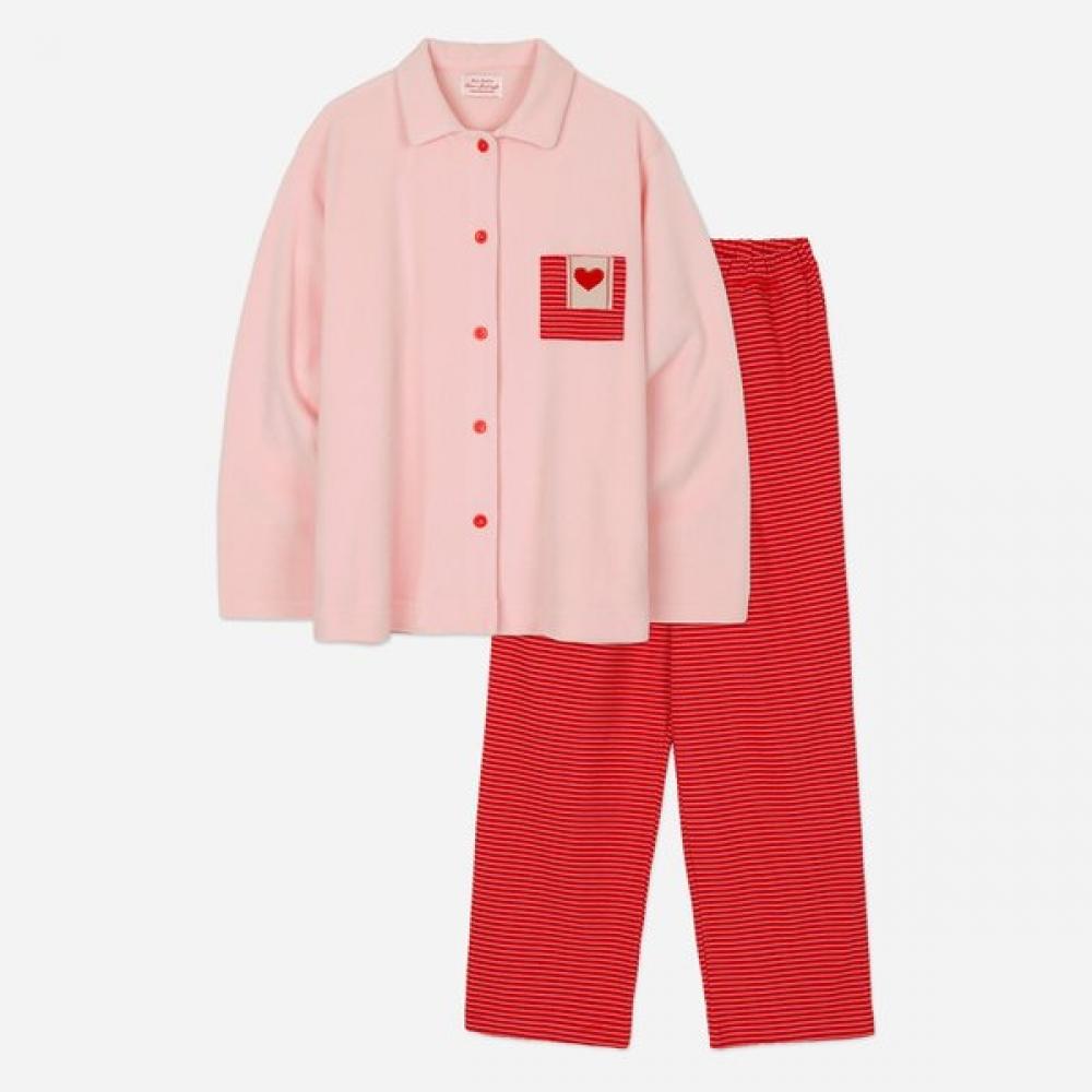 

Fluffy Pink Pajama Set Single option