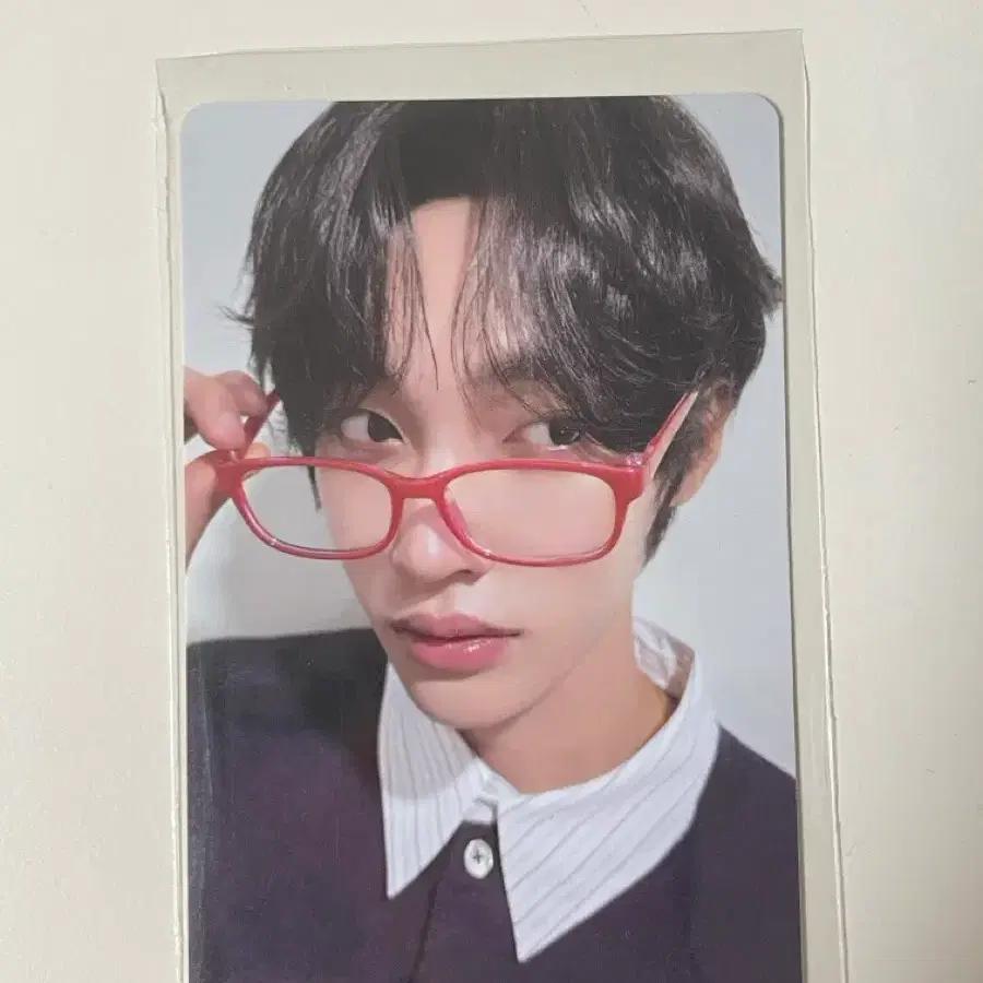 Rise Archive Pop-Up Rise Won Bin SNS Verification Photocard
