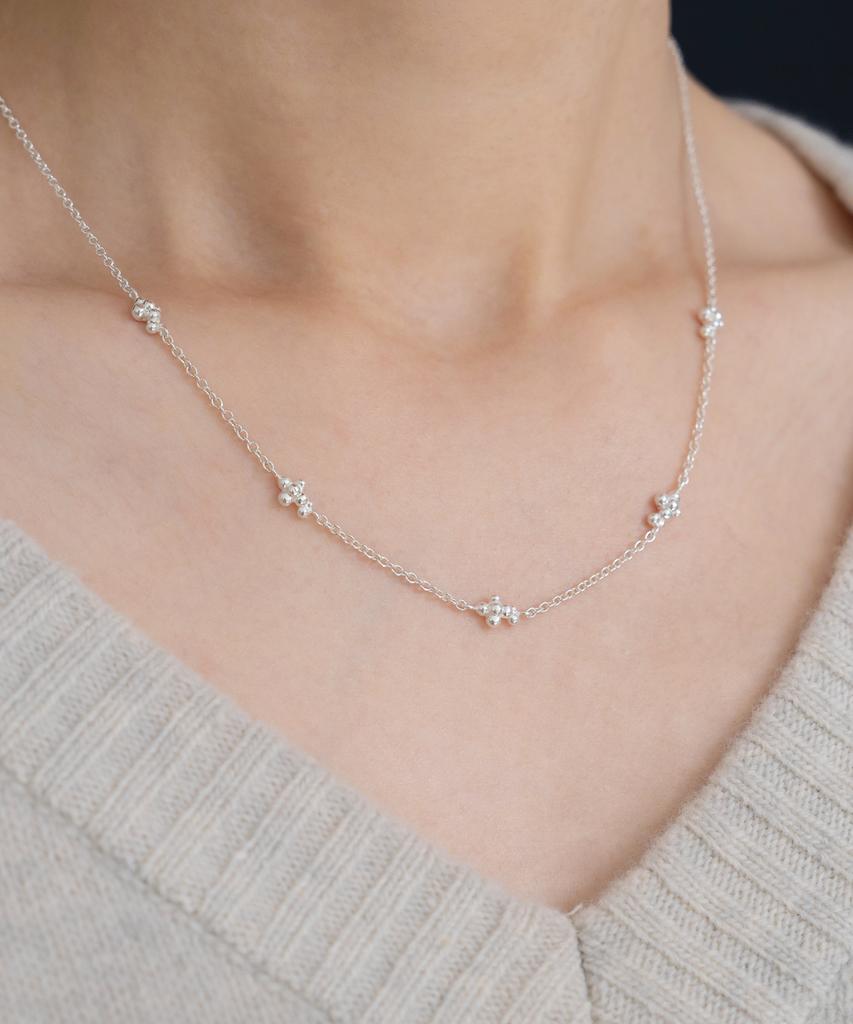 Touchéd Dew Drop Necklace 06