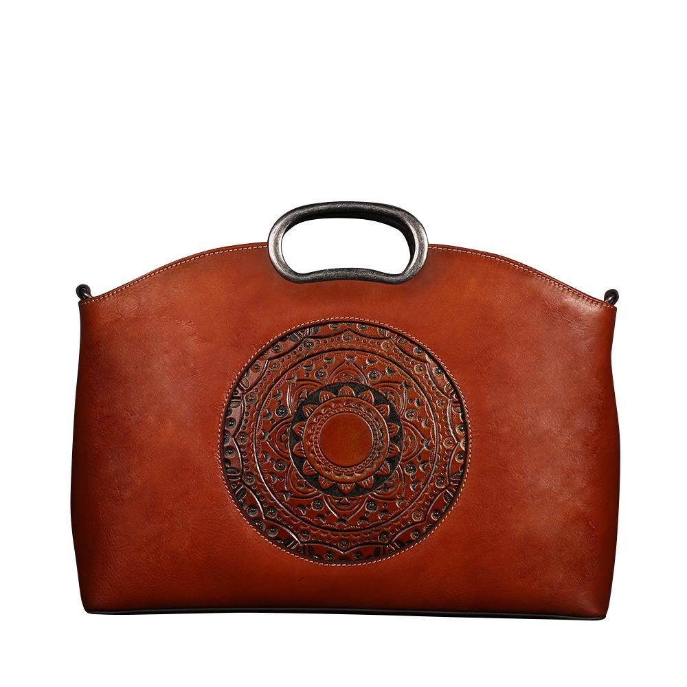 

Женская сумка-клатч из натуральной кожи, винтажная женская сумка с тотемным тиснением, сумки на плечо, сумки через плечо 37cm*25.5cm*9.5cm коричневый