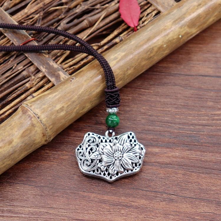 Handmade Retro Cotton and Linen Tibetan Silver Pendant Necklace Medium and Long Flower Versatile Sweater Chain Women's Simple Accessories
