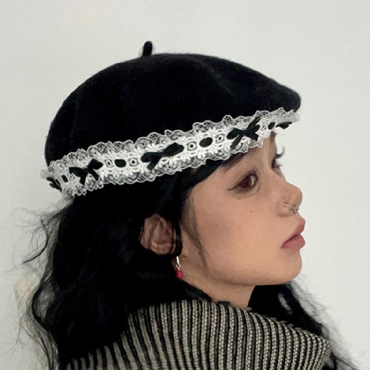 Lace Bows Cabbie Hat for Women Hat Dark Lace Vintage Cabbie Caps Unisex Headwear Autumn Winter Hat for Daily Wear