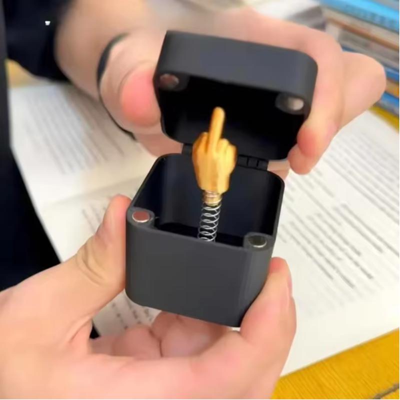 Vyskakovací dárková krabička s prostředníčkem z krabice Kreativní dekorace na stůl a domů Dárky Novinka s prostředníčkem Vánoční vtipný žertovný dárek