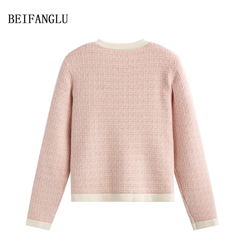 Autumn Style Wool Knit Cardigan with Textured Three-Dimensional Design