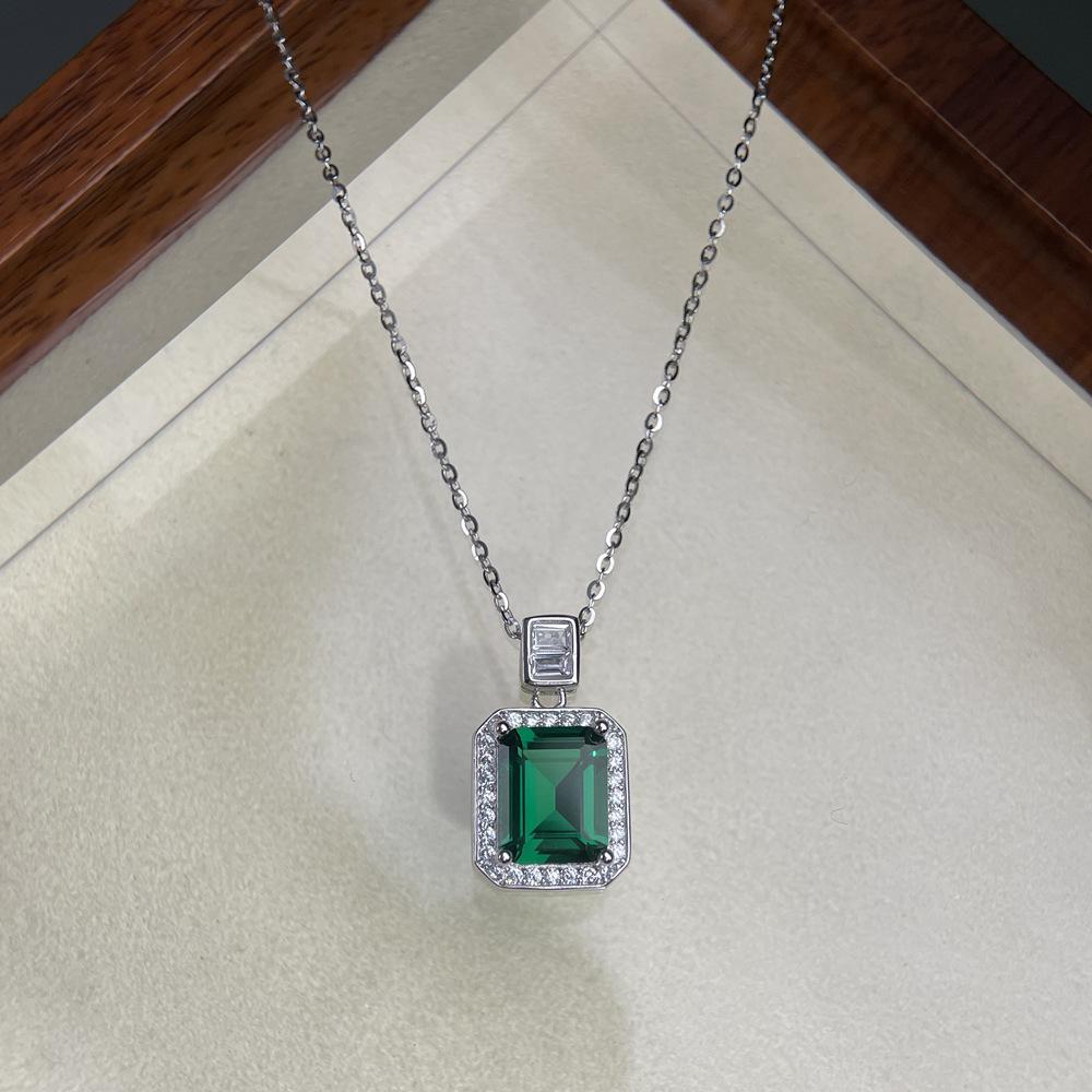 2026 Rectangular Simulated Emerald Pendant Necklace for Women - S925 Sterling Silver, High-End Fashionable Light Luxury, European & American Style