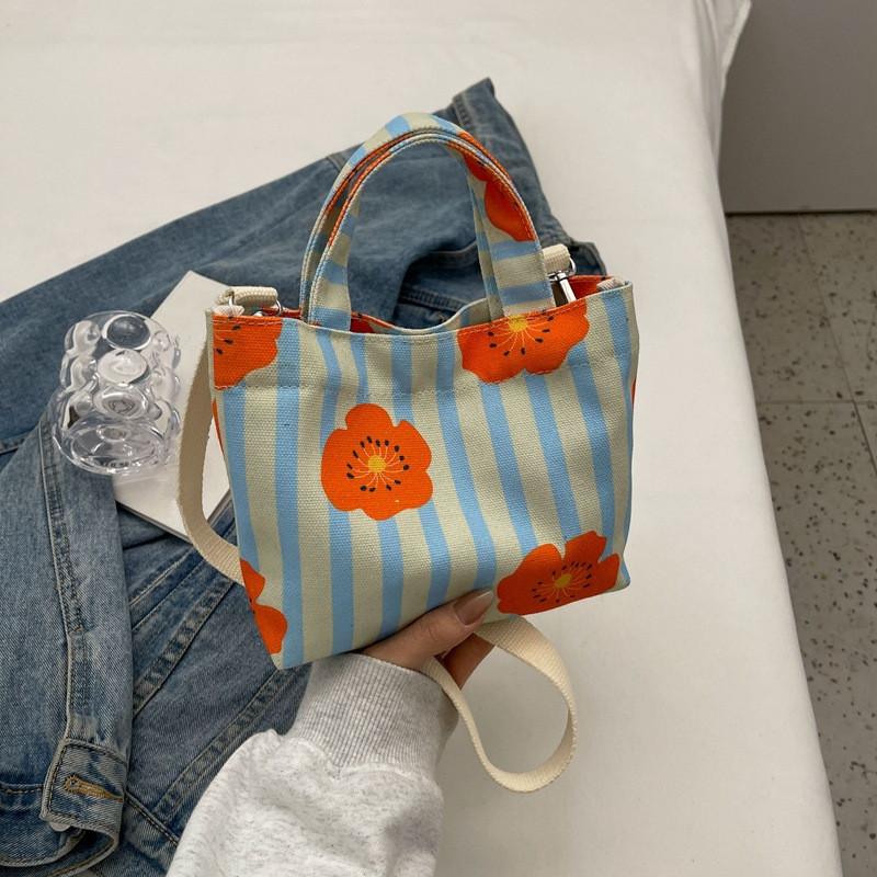 Gentle Women's Letter-printed Small Tote Bag, Street Chic Canvas Mini Tote Shoulder Bag, Versatile Teen Women's Crossbody Bag