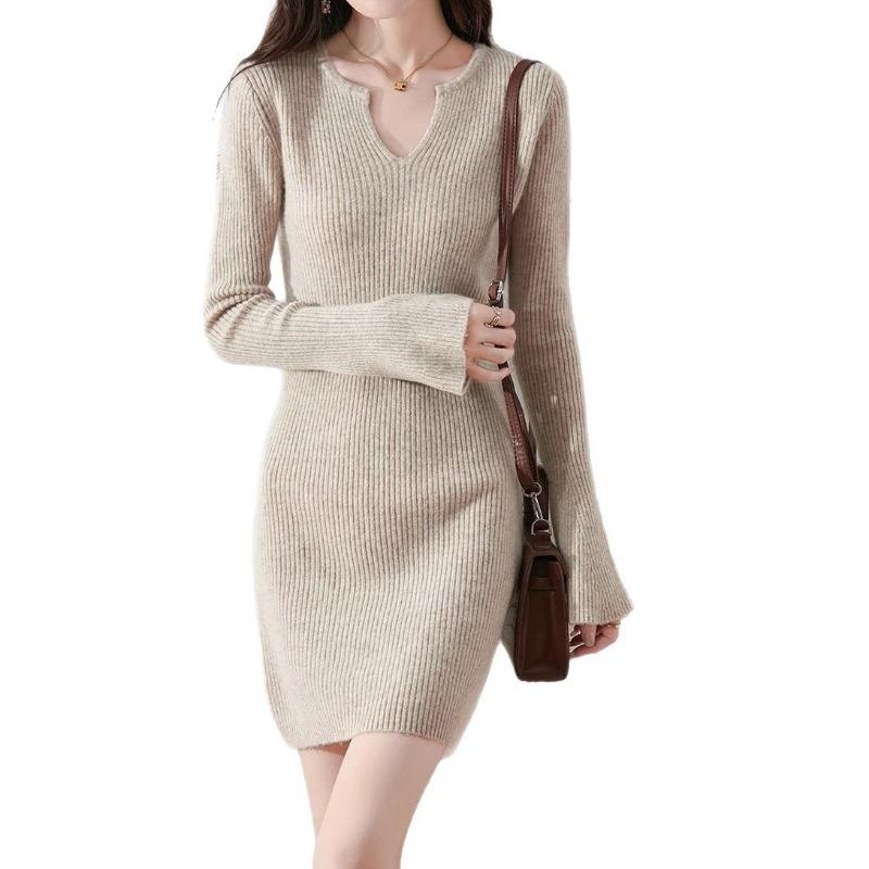 V-neck horn sleeve temperament slim-fitting knitted sweater skirt autumn and winter new medium and long solid color bottoming dress