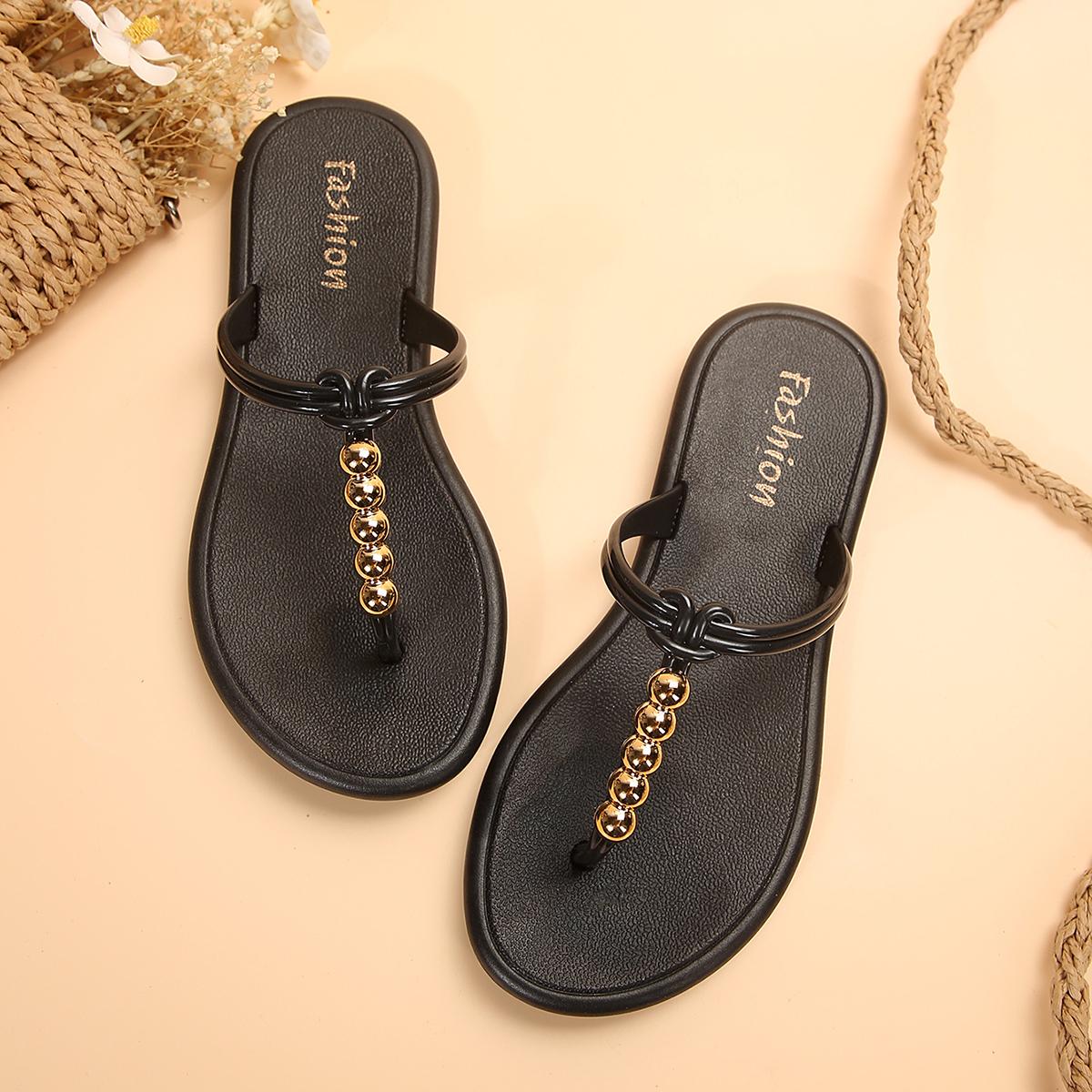 

2024 Модные женские тапочки с квадратным носком и цепочкой на плоской подошве, пляжные тапочки с узором «елочка», декоративные повседневные тапочки, шлепанцы 41 чёрный