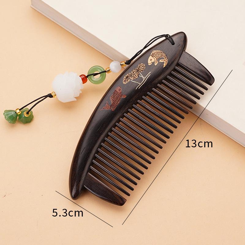 

Роскошный подарочный набор гребней из черного дерева и фиолетового сандала с 38 зубьями для гладких волос