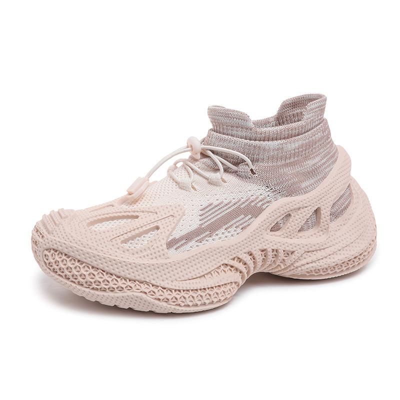 One-pedal soft-soled dad shoes for women 2025 summer new trend mesh shoes breathable thick-soled fly-woven casual sports shoes