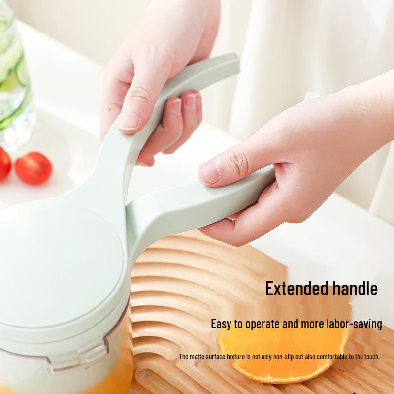 Compact Manual Juicer: Portable Fruit Squeezer & Pulp Separator