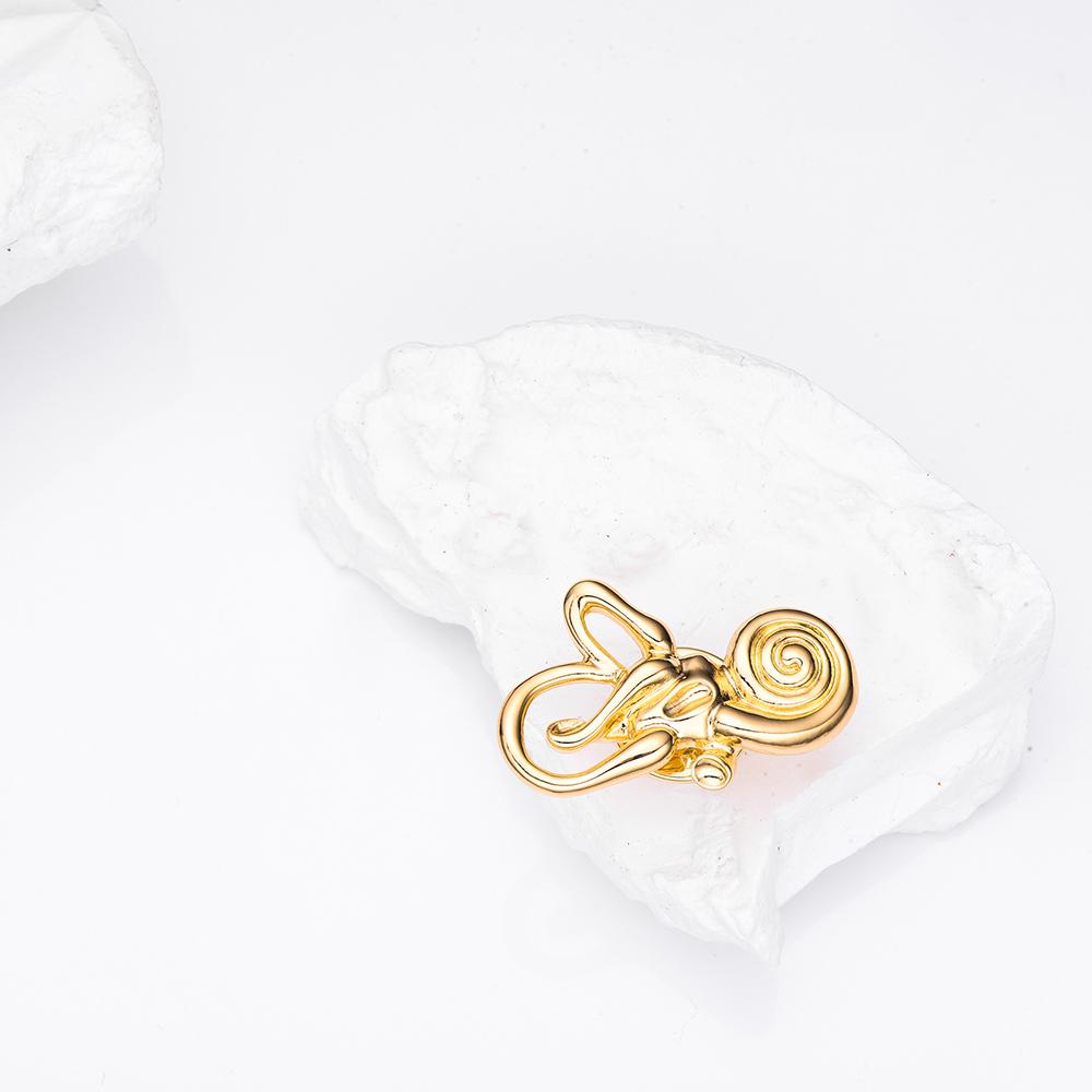 Hanreshe Medical Otology Cochlear Brooch Anatomy Lapel Backpack Badge Ear Pins Medicine Jewelry for Doctor Nurse