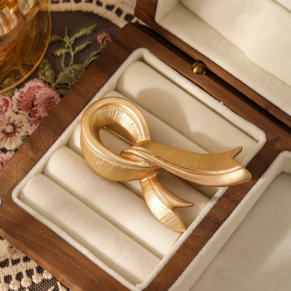 Cuifali Gold Schleife Brosche - Knotenanstecknadel für Damenmäntel