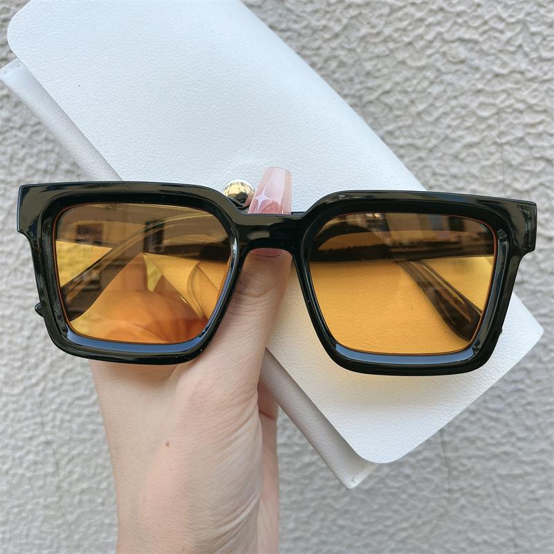 New Vintage Men Rectangle Frame Sunglasses Fashion Retro Eyeglasses Luxury Design Shades Eyewear Women UV400