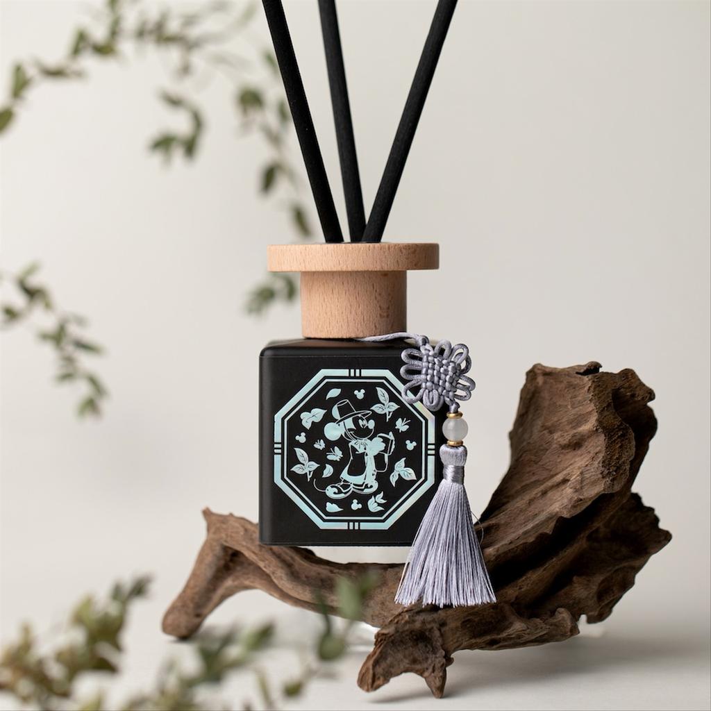 Disney Mickey K‑Heritage Diffuser (with Free Norigae Charm)