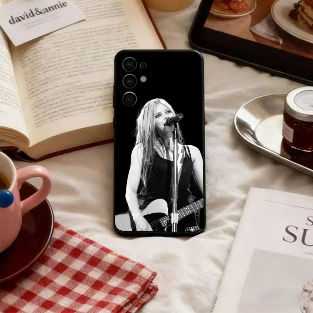 Avril Ramona Lavigne Phone Case For Samsung S25,S24,S21,S22,S23,S30,Ultra,S20,Plus,Fe,Soft Silicone Black Cover