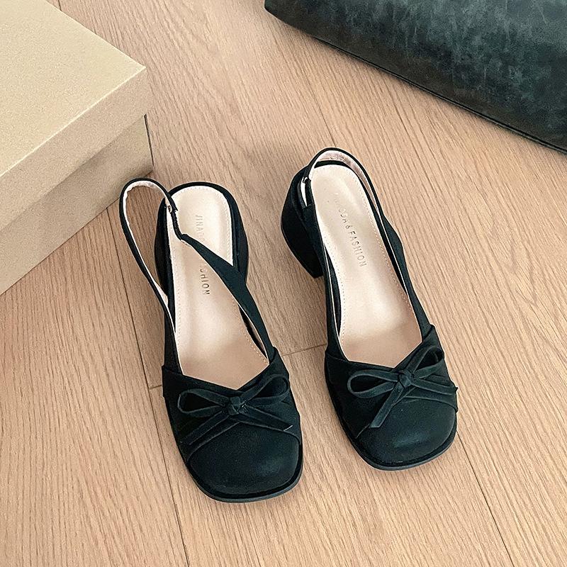 French temperament women's single shoes bow hollow bag head sandals 2025 spring new gentle and sweet back empty low heels